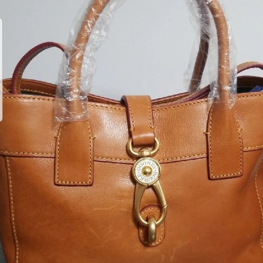 Dooney and Bourke Florentine Amelie Tote